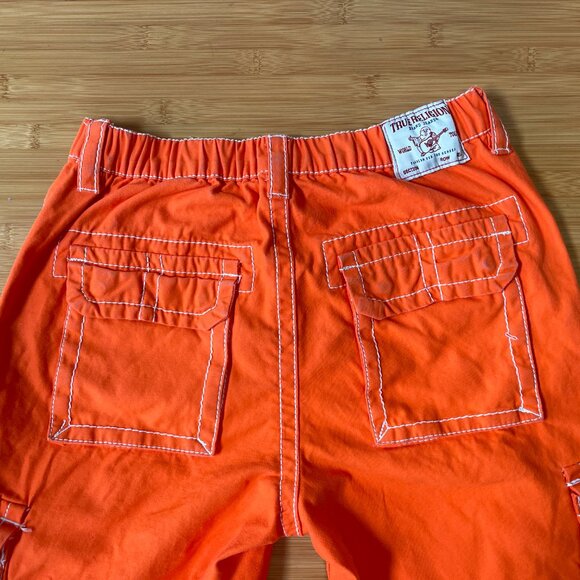 TRUE RELIGION MID-RISE POCKET UTILITY CARGO PANT W/ CONTRAST STITCHING - Picture 11 of 16